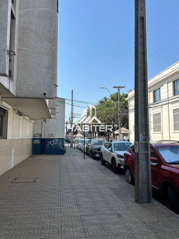 Excelente Oportunidad de Arriendo de Oficina en Pleno Centro