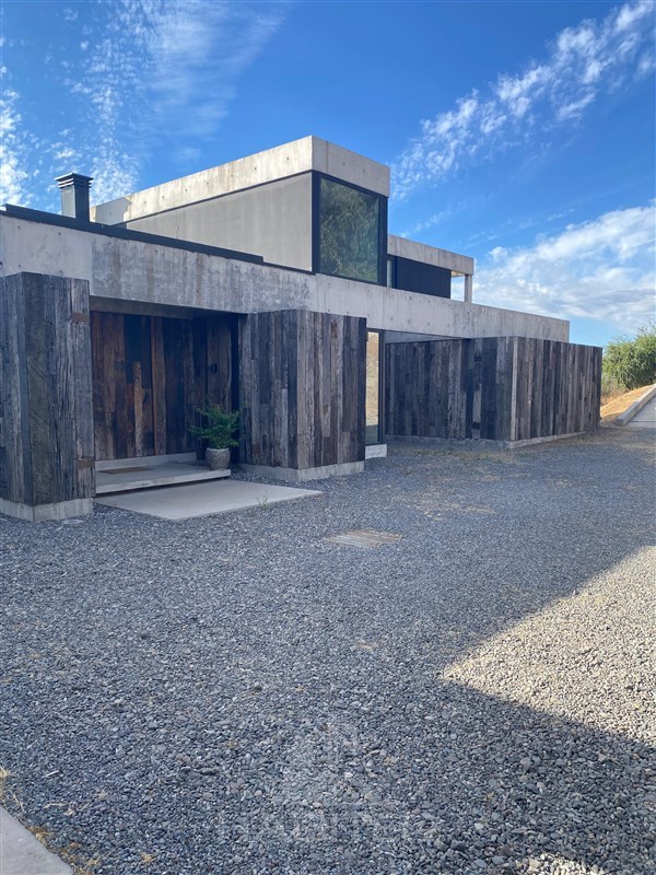 Casa de Alto Estándar Con Vista Al Valle Cerro los Cristales