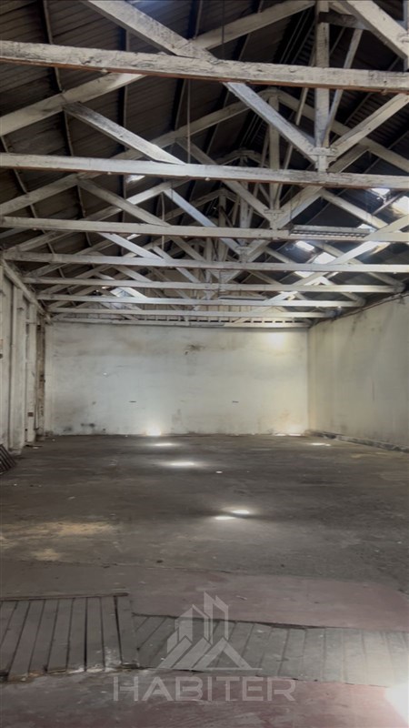 Arriendo Amplio Galpón en O’Higgins, Curicó — 529 M²