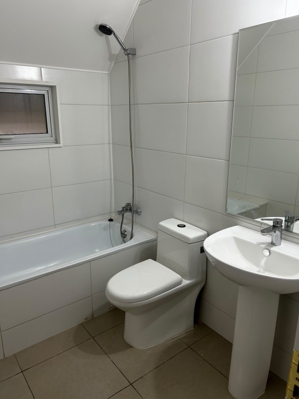 Gran Casa en Condominio Inglés – Curicó