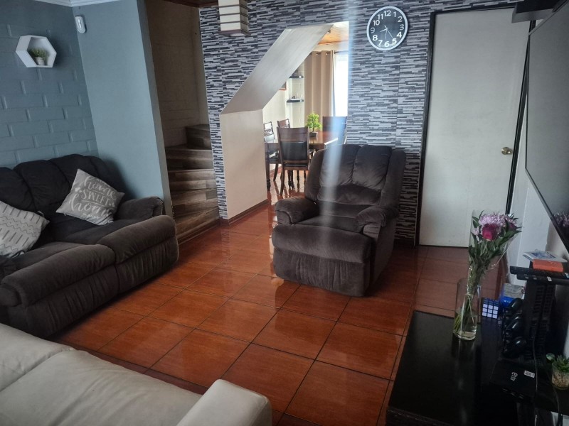 Se Vende Casa en Villa Doña Antonia