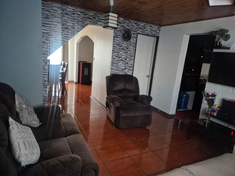 Se Vende Casa en Villa Doña Antonia