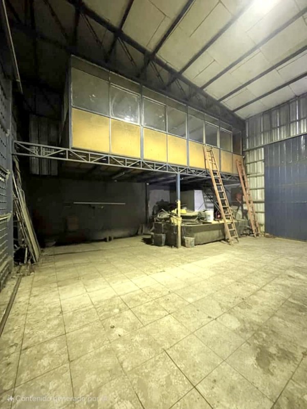Se Arrienda Bodega Excelente Ubicación en Curico