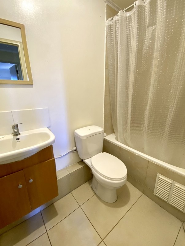 Vende Lindo Depto en 2° Piso, 3D-1B, Jardines de Sur, Curico