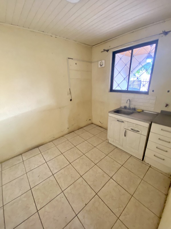Se Vende Amplia Casa 4D-1B, Sector el Boldo 2, Curico