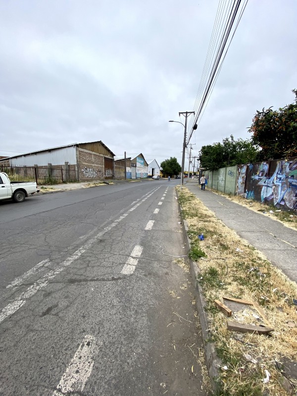 Se Arrienda Amplia Bodega en el Centro de Curicó