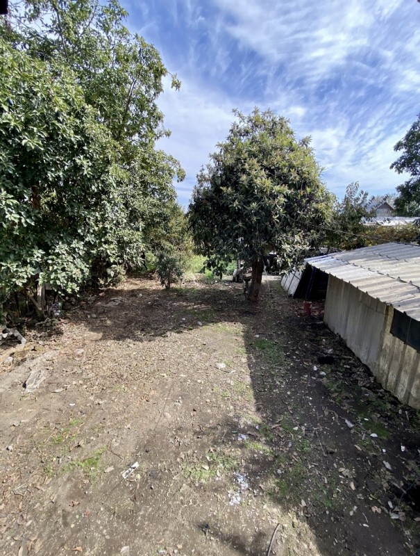 Oportunidad de Inversión, Casa Con Amplio Sitio en Romeral