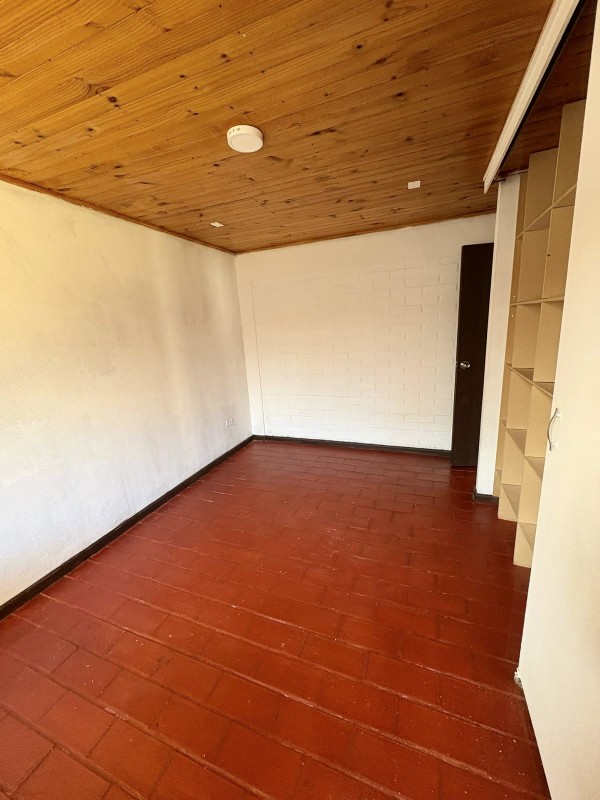 Se Vende Linda Casa Con Gran Terreno en Galilea, Curico