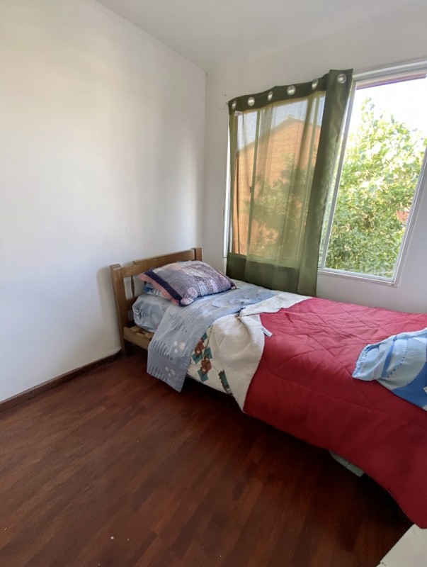 Se Vende Comoda Casa 3D-2B Sector Sarmiento, Curico.
