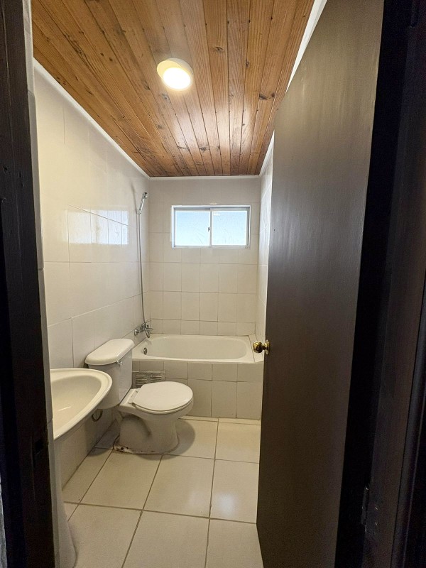 Se Arrienda Casa de 2 Dorm. Sector Galilea, Curico.