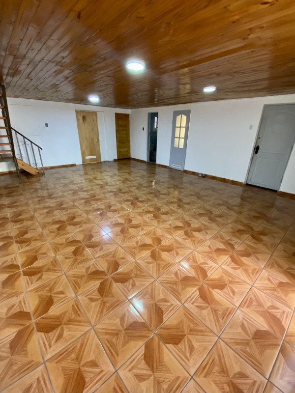 Se Vende Amplia Casa 4D-1B, Sector el Boldo 2, Curico