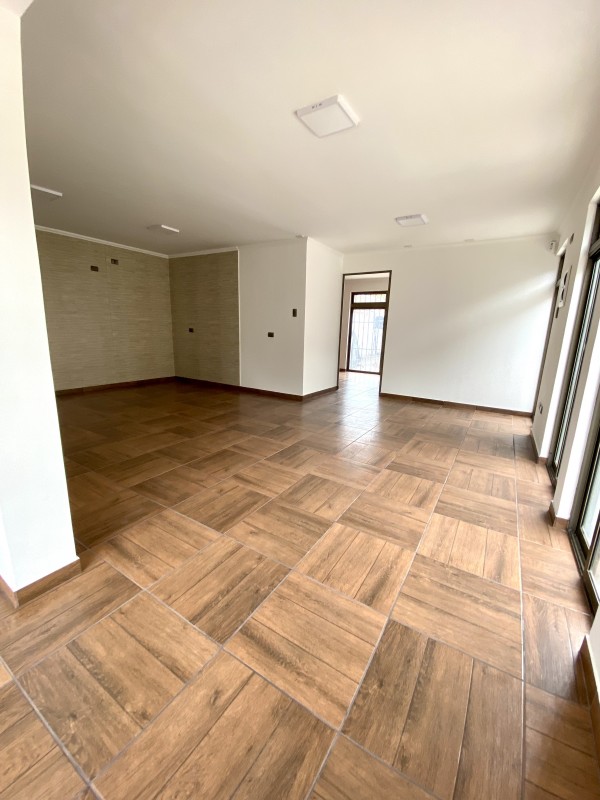 Se Arrienda Excelente Propiedad Uso Comercial, Curico Centro
