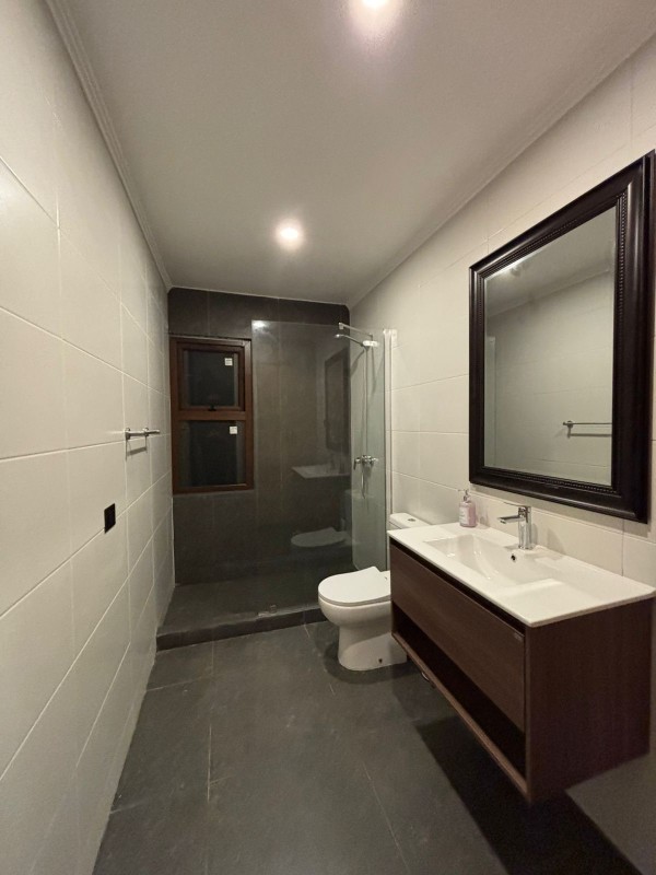 Se Vende Casa en Linares!