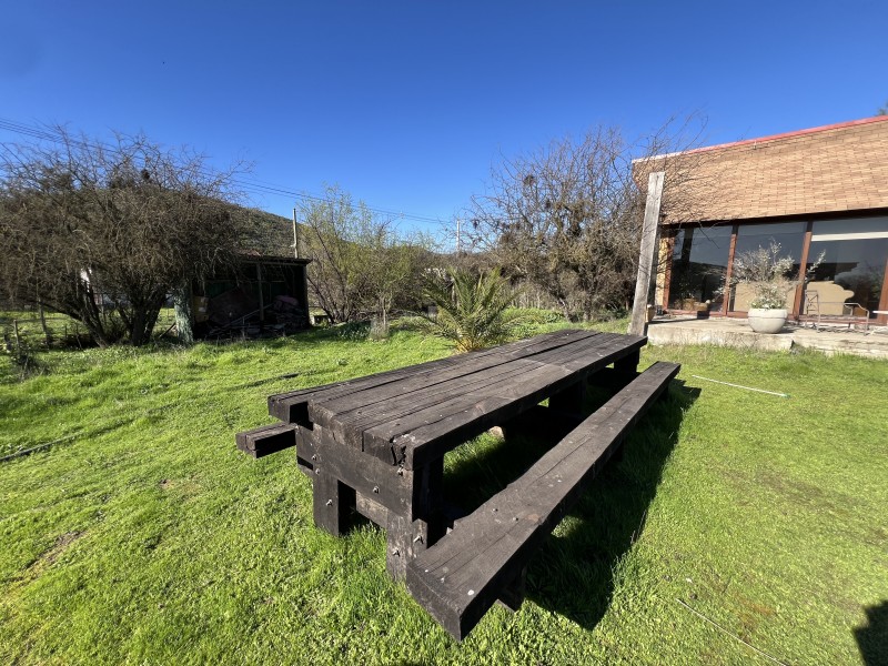en Venta Parcela Con 2 Cabañas Km 6 Pencahue!