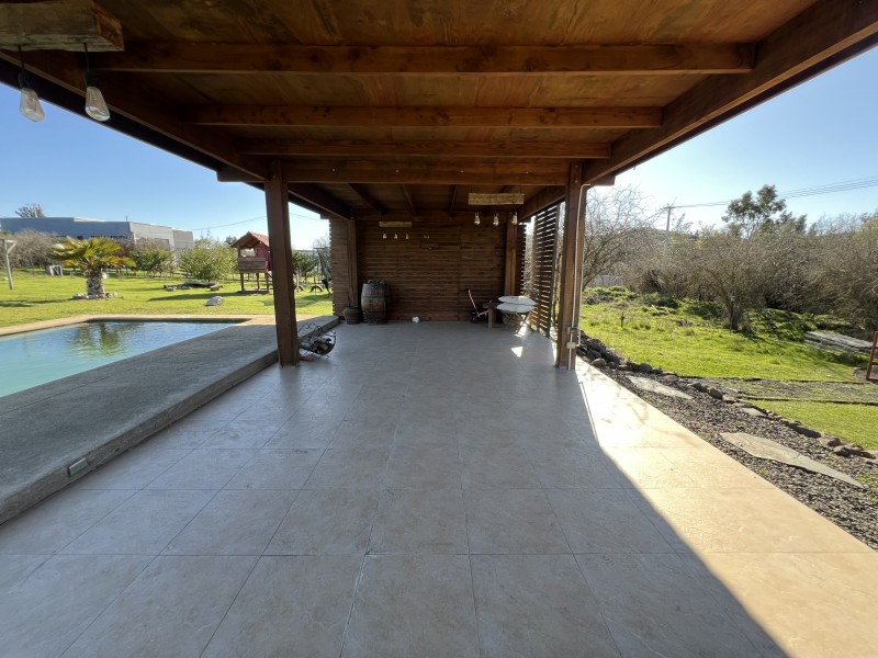 en Venta Parcela Con 2 Cabañas Km 6 Pencahue!