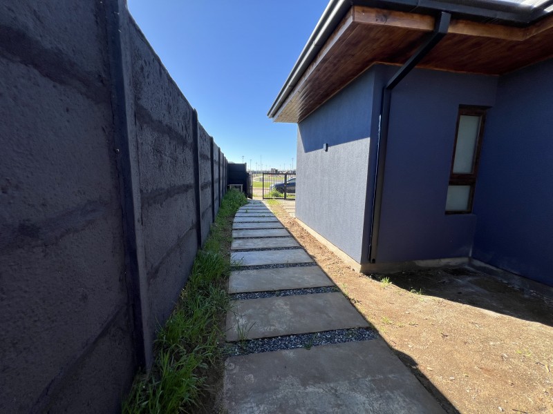 en Arriendo Casa Nueva Condominio Reserva las Rastras Talca!