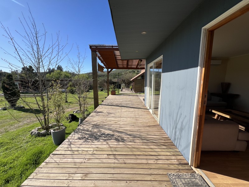 en Venta Parcela Con 2 Cabañas Km 6 Pencahue!