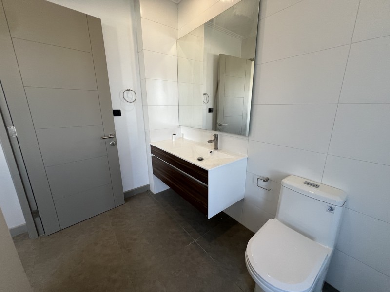 en Arriendo Casa Nueva Condominio Reserva las Rastras Talca!