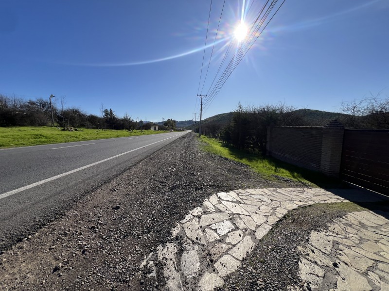 en Venta Parcela Con 2 Cabañas Km 6 Pencahue!