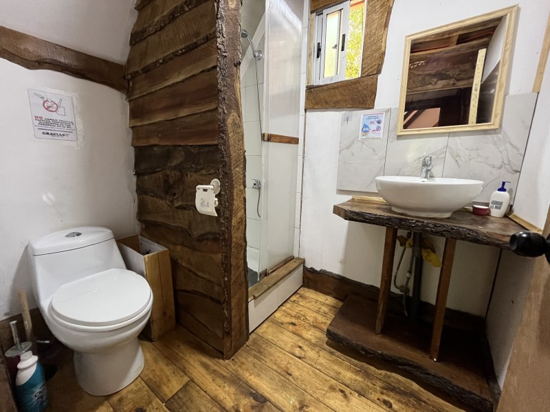 Venta de Complejo Turístico de 4 Cabañas San Clemente.