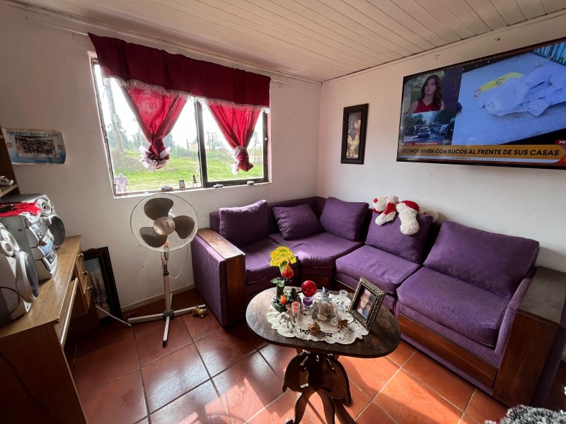 Venta de Casa 2D en Parcela de 5Mil Mts2 Pelarco