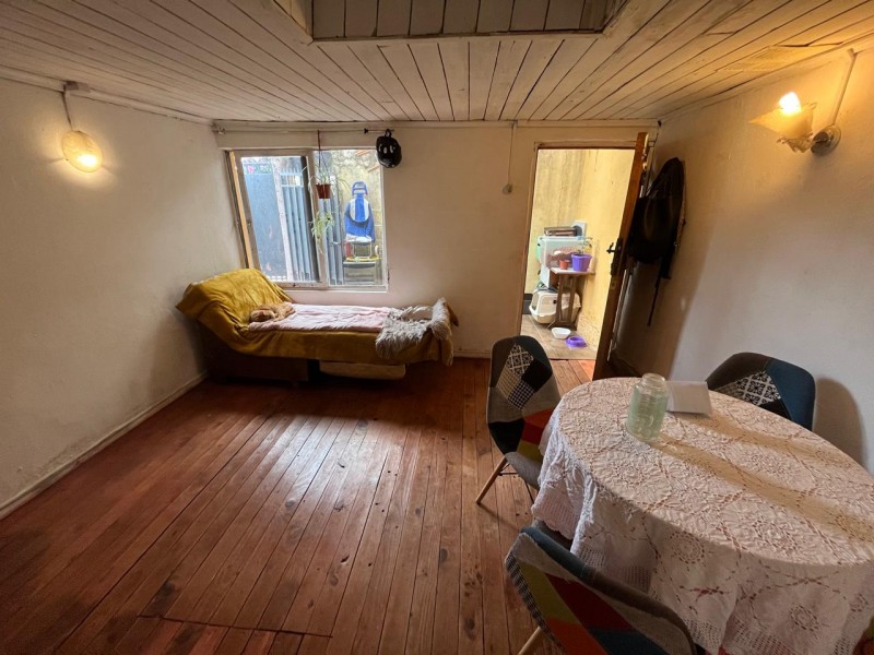 Se Vende Amplia Casa en Excelente Sector de Linares