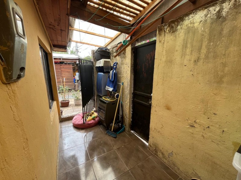 Se Vende Amplia Casa en Excelente Sector de Linares