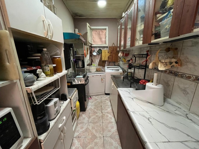 Se Vende Amplia Casa en Excelente Sector de Linares