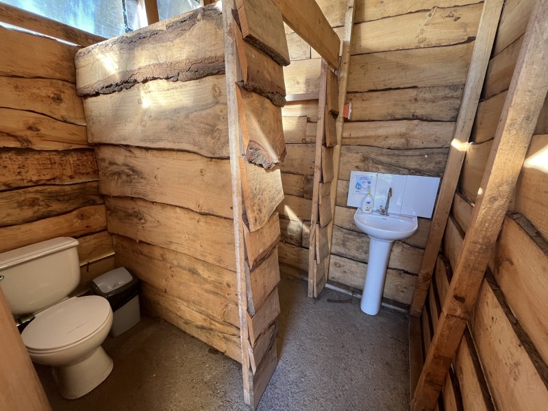 Venta de Complejo Turístico de 4 Cabañas San Clemente.