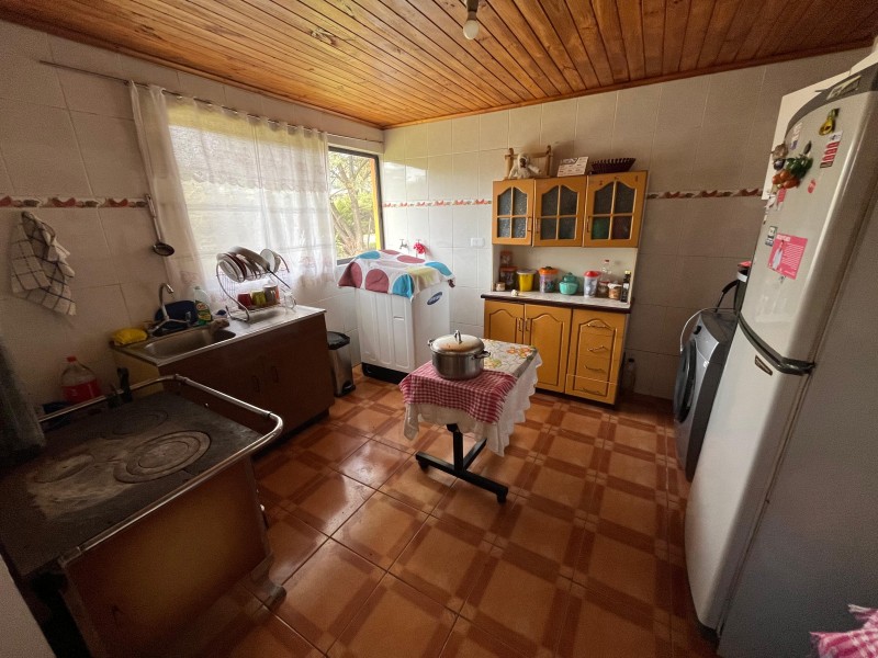 Venta de Casa 2D en Parcela de 5Mil Mts2 Pelarco