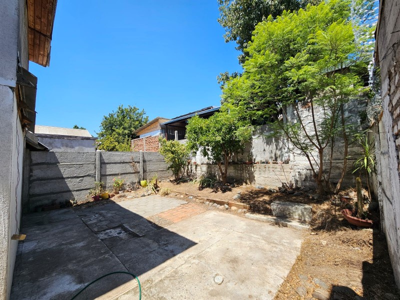 Casa de Dos Pisos en Venta, Villa Don Sebastian, Talca.