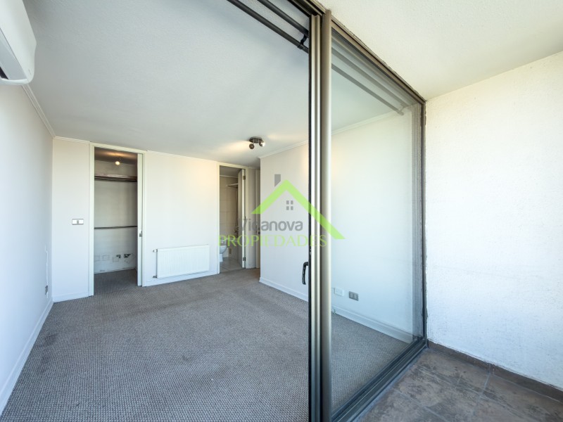 Teresa Vial / Metro San Miguel / el Llano