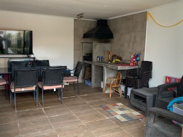 Venta de Hermosa Casa Con Amplio Terreno