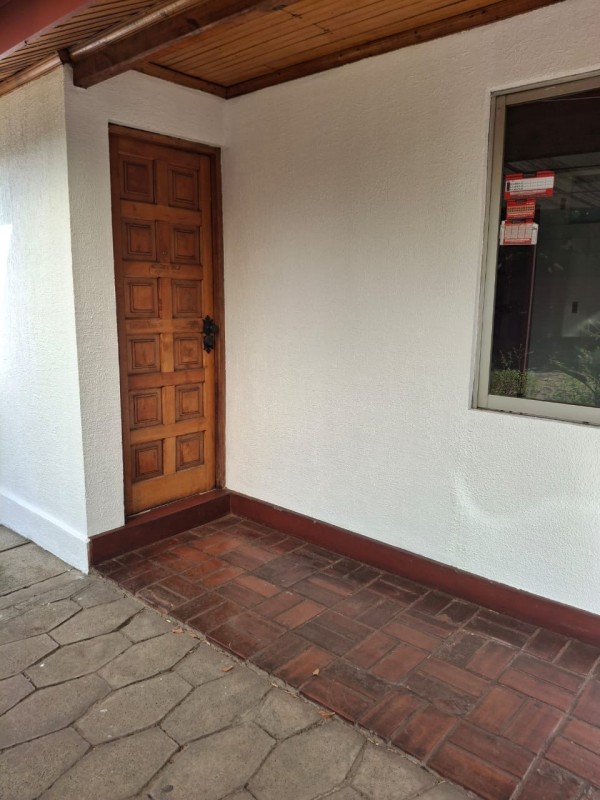 Arriendo Hermosa Casa Centrica