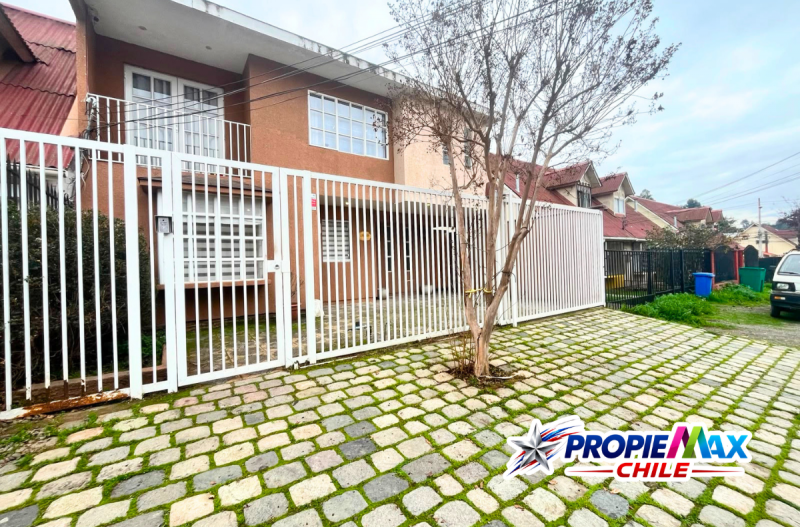 Amplia Casa Remodelada en Condominio de Lircay | 4D 3B