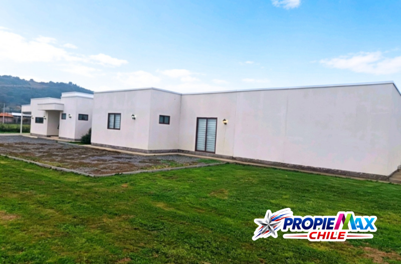 Hermosa Casa Mediterránea en Exclusivo Sector Zapallar