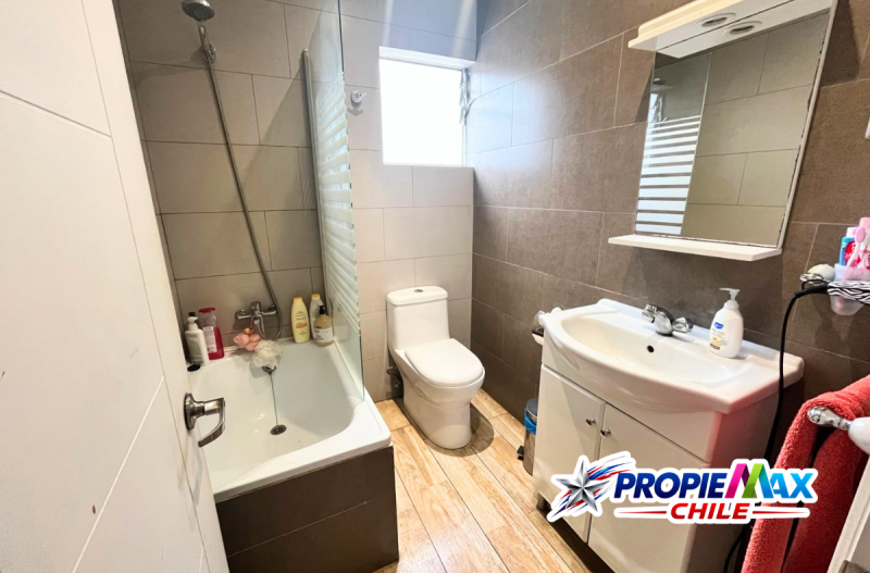 Amplia Casa Remodelada en Condominio de Lircay | 4D 3B