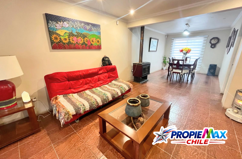 Amplia Casa Remodelada en Condominio de Lircay | 4D 3B