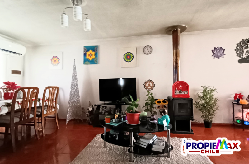 Hermosa Casa Remodelada en Bombero Garrido