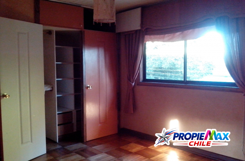 Casa Habitación Con Amplios Espacios en Rahue 2