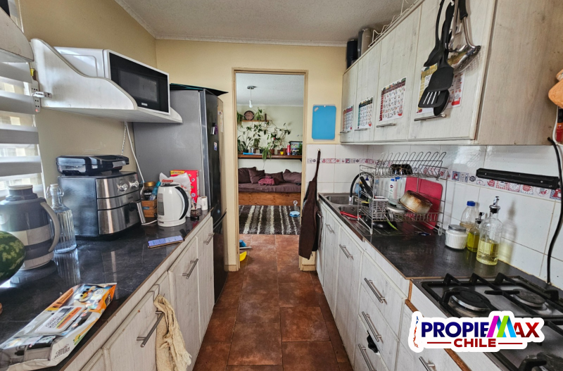 Amplia Casa en Villa Valles de Talca, Comodidad y Espacio