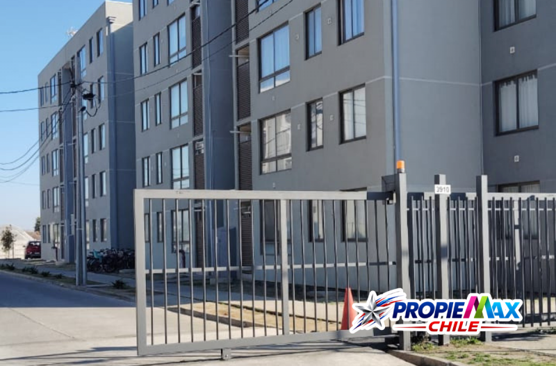 Departamento en Condominio Altos de San Miguel, Primer Piso