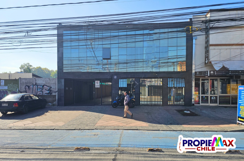 AMPLIO EDIFICIO DE 2 PISOS, EN CENTRO DE TALCA