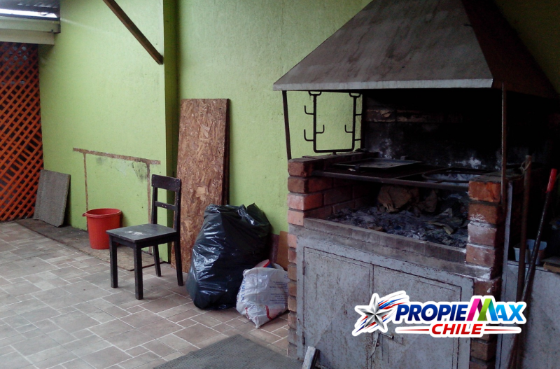 Casa Habitación Con Amplios Espacios en Rahue 2