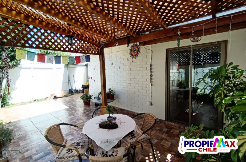 Hermosa Casa Remodelada en Bombero Garrido