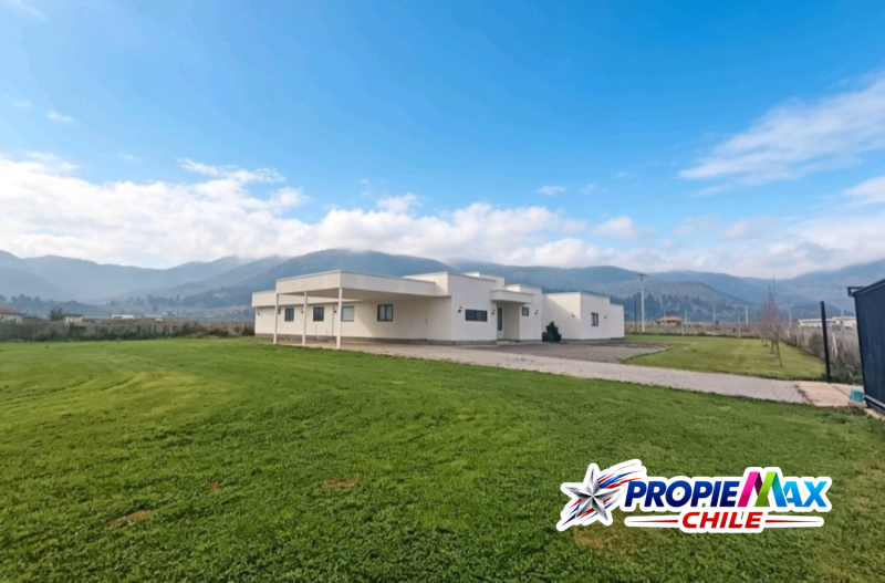 Hermosa Casa Mediterránea en Exclusivo Sector Zapallar