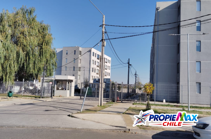 Departamento en Condominio Altos de San Miguel, Primer Piso