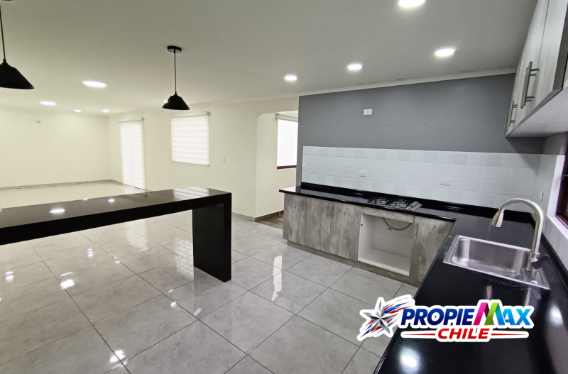 Hermosa Casa Mediterránea en Exclusivo Sector Zapallar