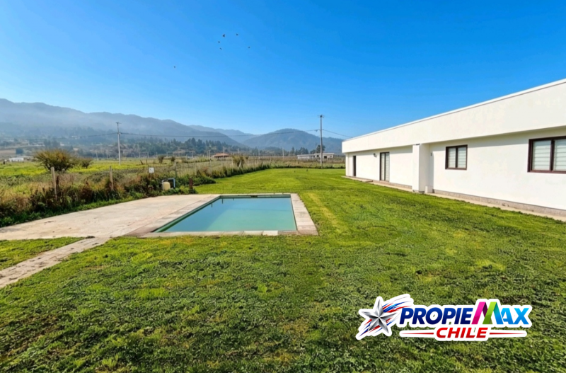 Hermosa Casa Mediterránea en Exclusivo Sector Zapallar