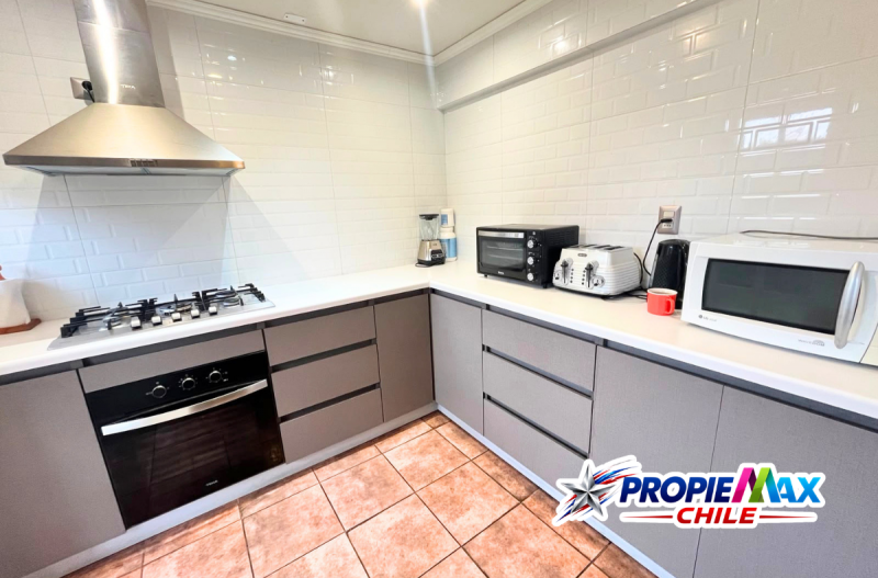 Amplia Casa Remodelada en Condominio de Lircay | 4D 3B